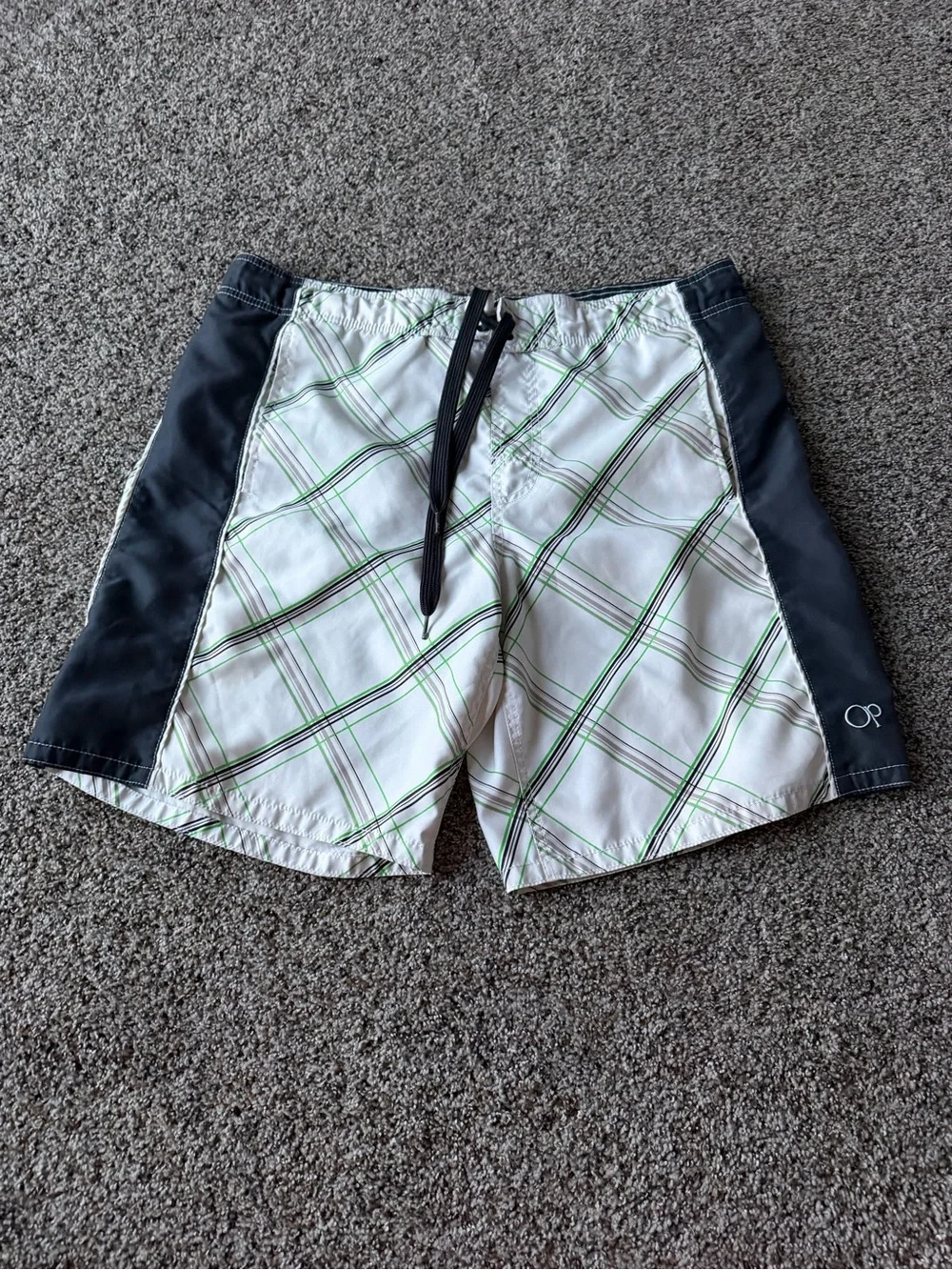 OP Ocean Pacific Mens Medium Board Shorts White Green Plaid Swim Trunks Surf